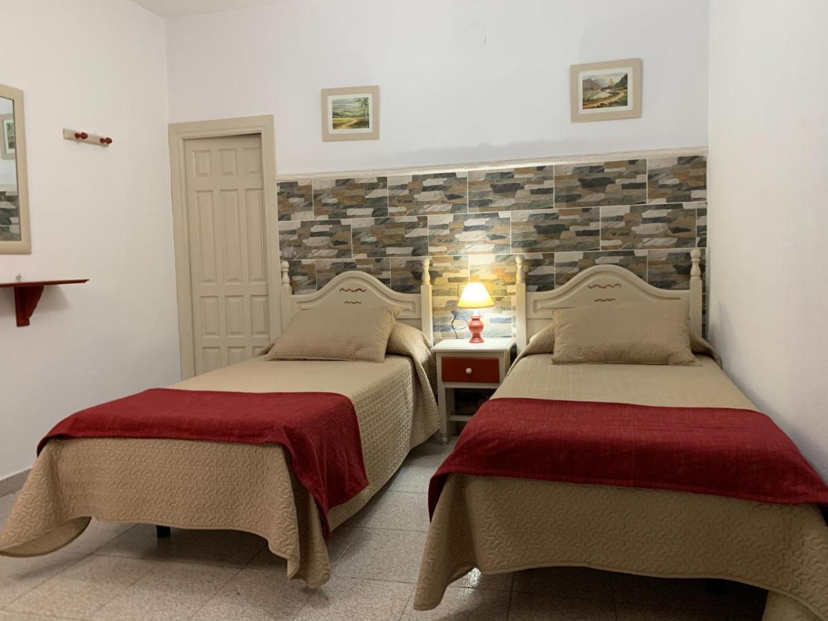 Hostal Atalaya En Capileira Cb Eksteriør billede