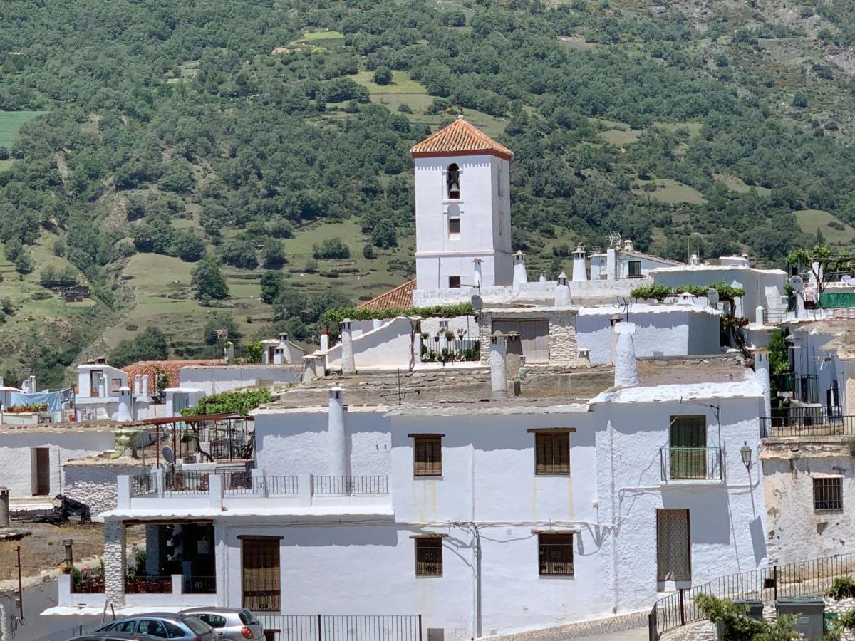 Hostal Atalaya En Capileira Cb Eksteriør billede